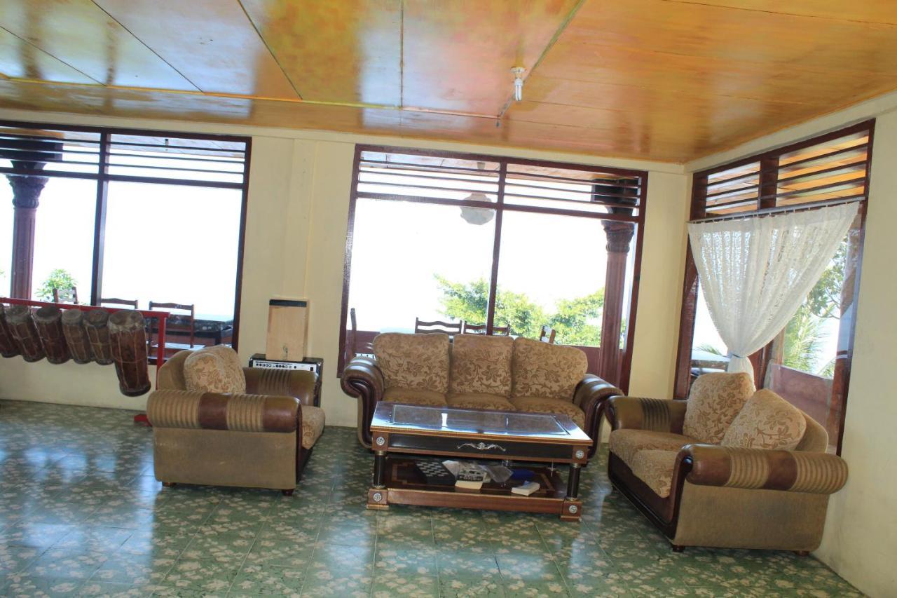 Reggae Guest House 툭툭 외부 사진